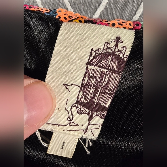 Francesca's Pullon Sequin Mini Skirt Size Large - Picture 4 of 5